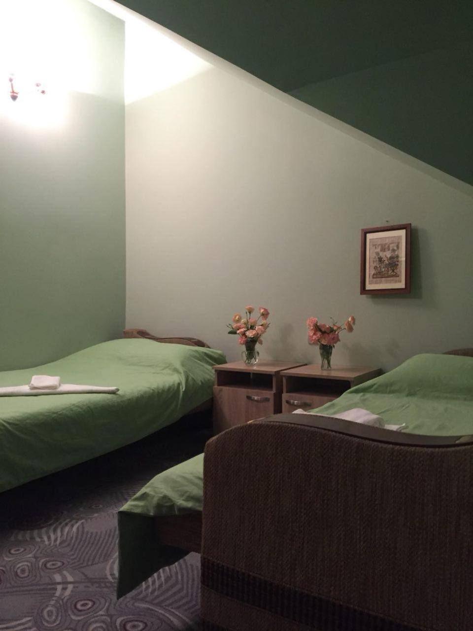 Gem Hostel Ереван Екстериор снимка